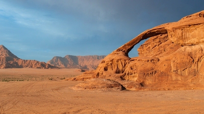 Йордания 2022 - приключение в пустинята с полет от София