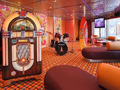 Costa Pacifica Teenzone