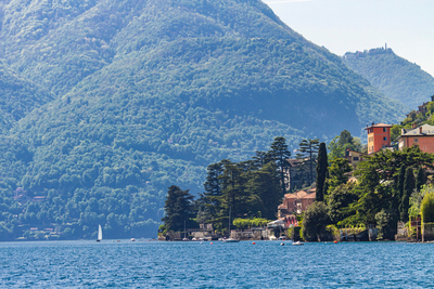 Екскурзия до Милано, Верона и езерата с полет от Варна