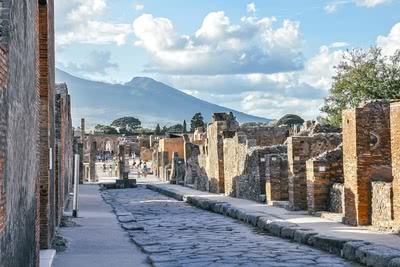 Неапол Почивки и екскурзии