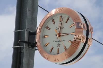 Швейцарска магия 2026 - Матерхорн и Женевското езеро от Варна